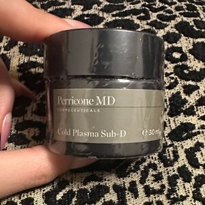 Perricone MD Cold Plasma Sub-D Cream - Black and Gray